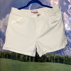 TOMMY HILFIGER white shorts
